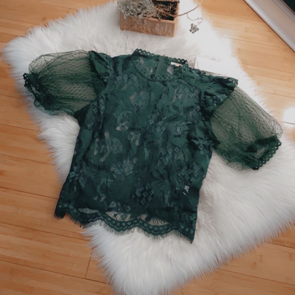 Charlotte Russe Hunter Green Lace Puff Blouse